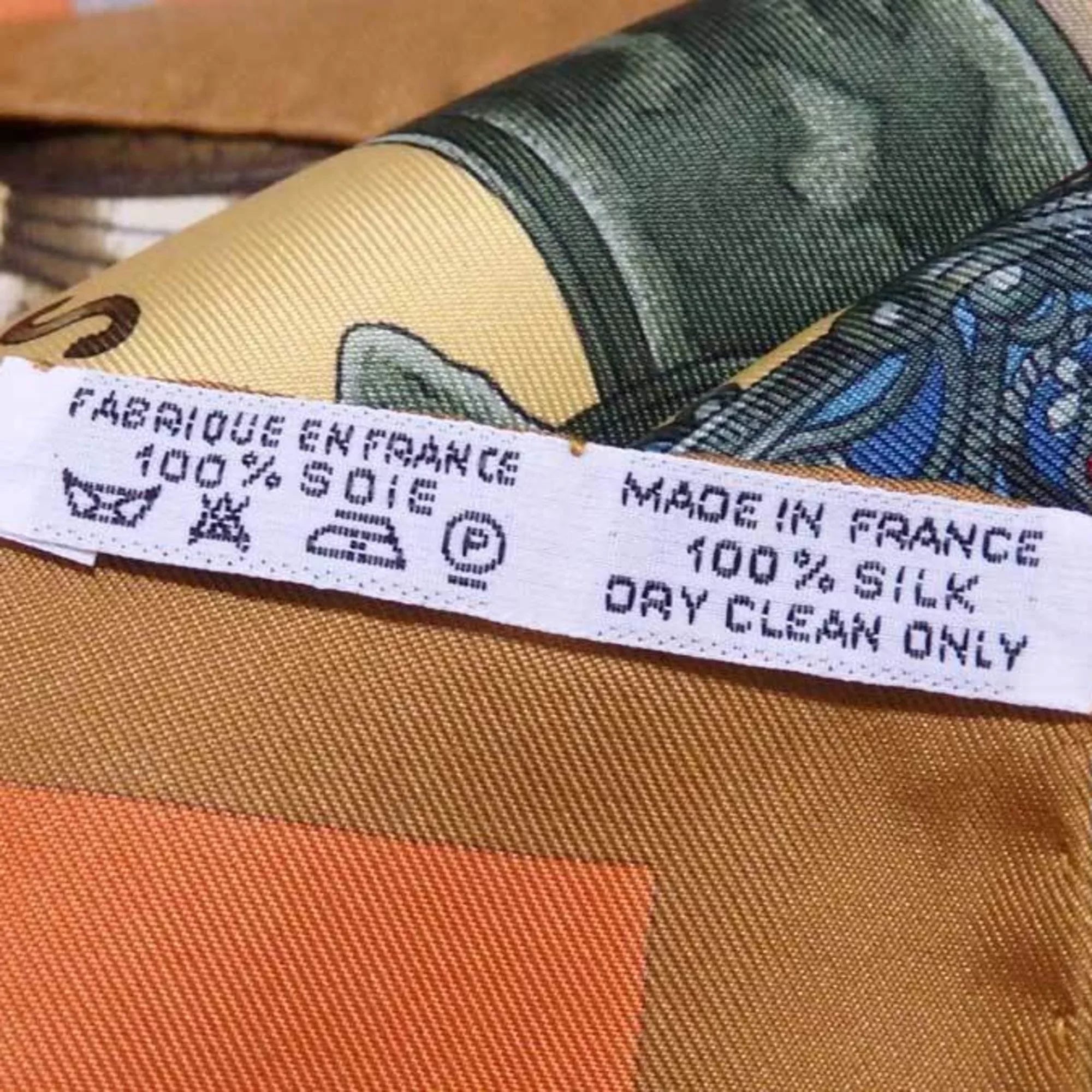 Pre-Owned Hermes HERMES scarf Carre 90 LOR DES CHEFS silk multicolor ladies (Good)