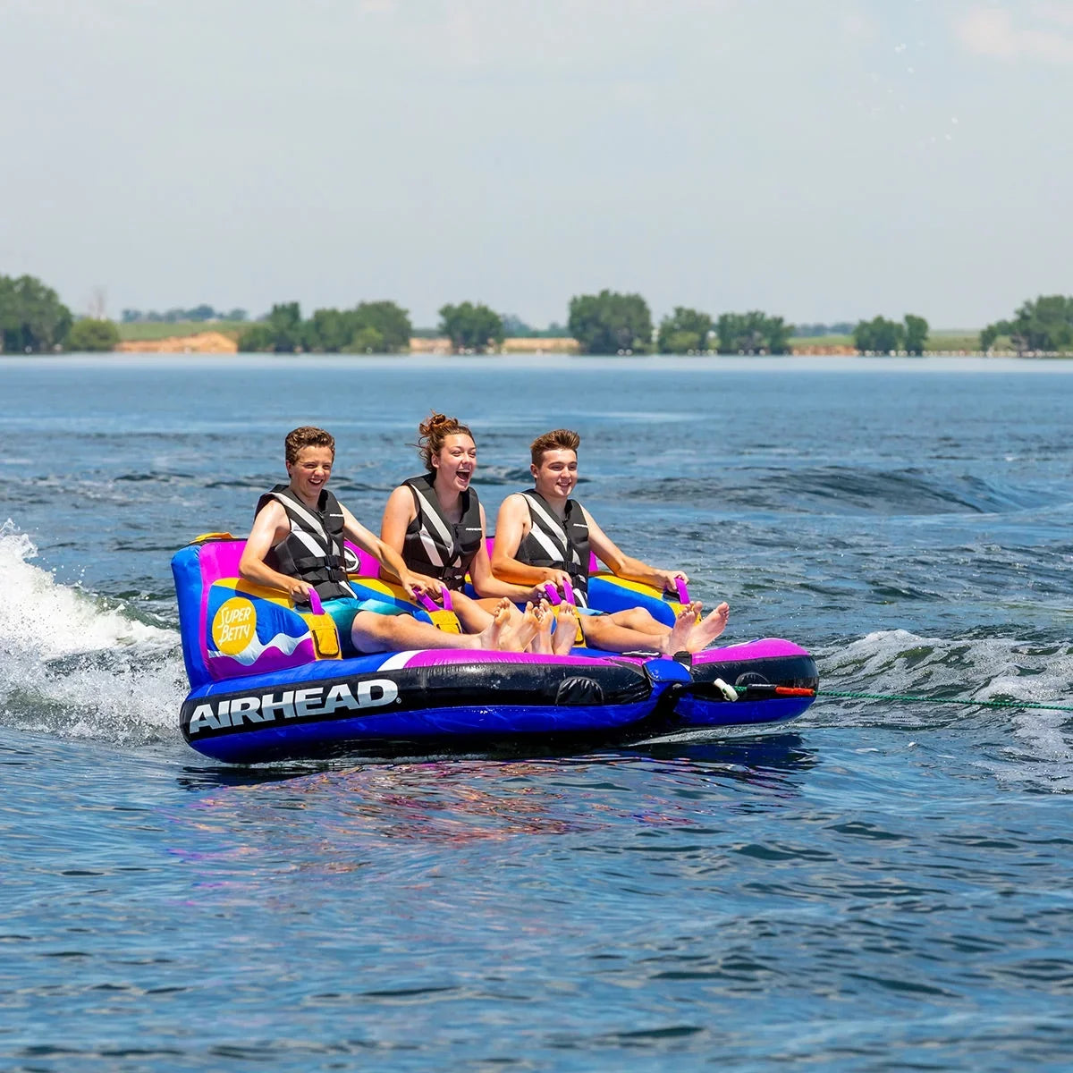 Airhead AHBT-3003D Super Betty 3-Rider Towable