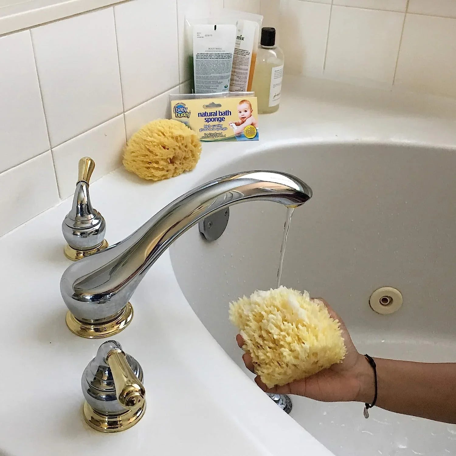 Baby Buddy Natural Grass Sea Sponge, Body Sponge Textured for Exfoliation, Works for Cradle Cap, Yellow, 4in, 1 Count