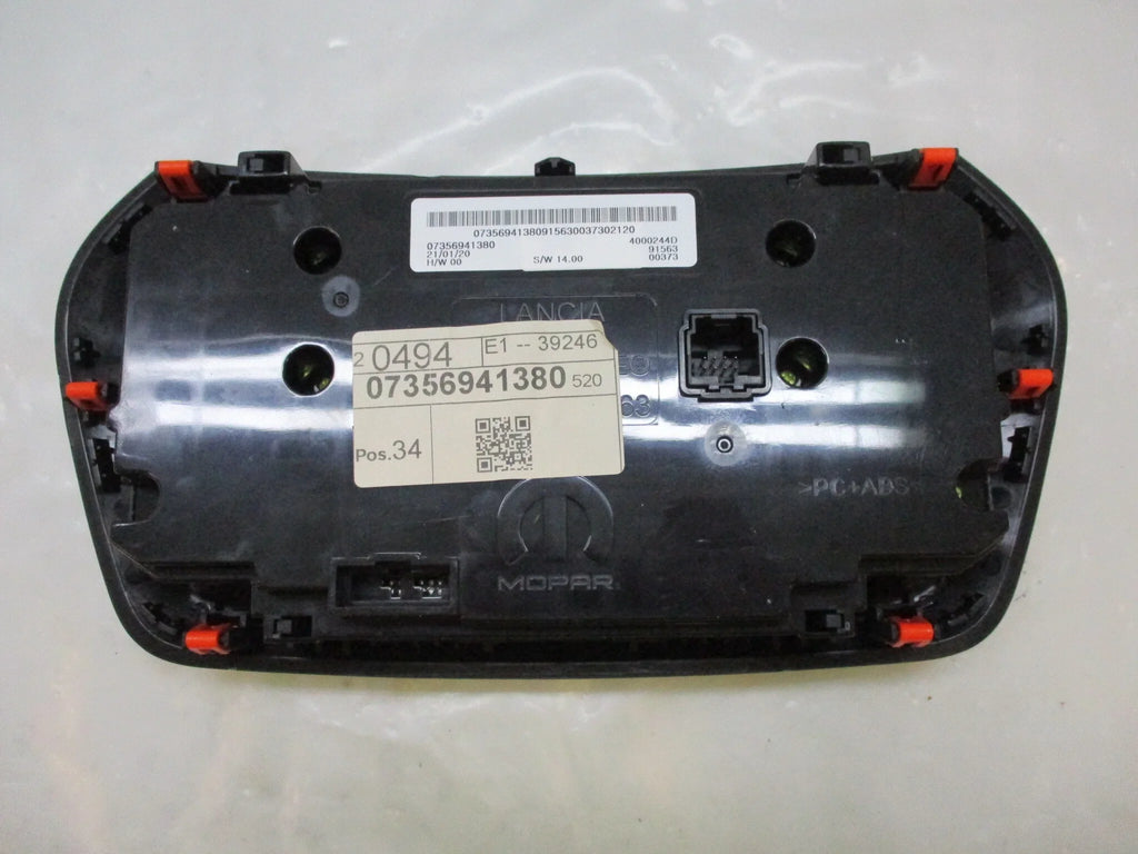 Pre-Owned 18 19 20 Jeep Renegade Climate Heater AC & Radio Control Panel OEM LKQ (Good)