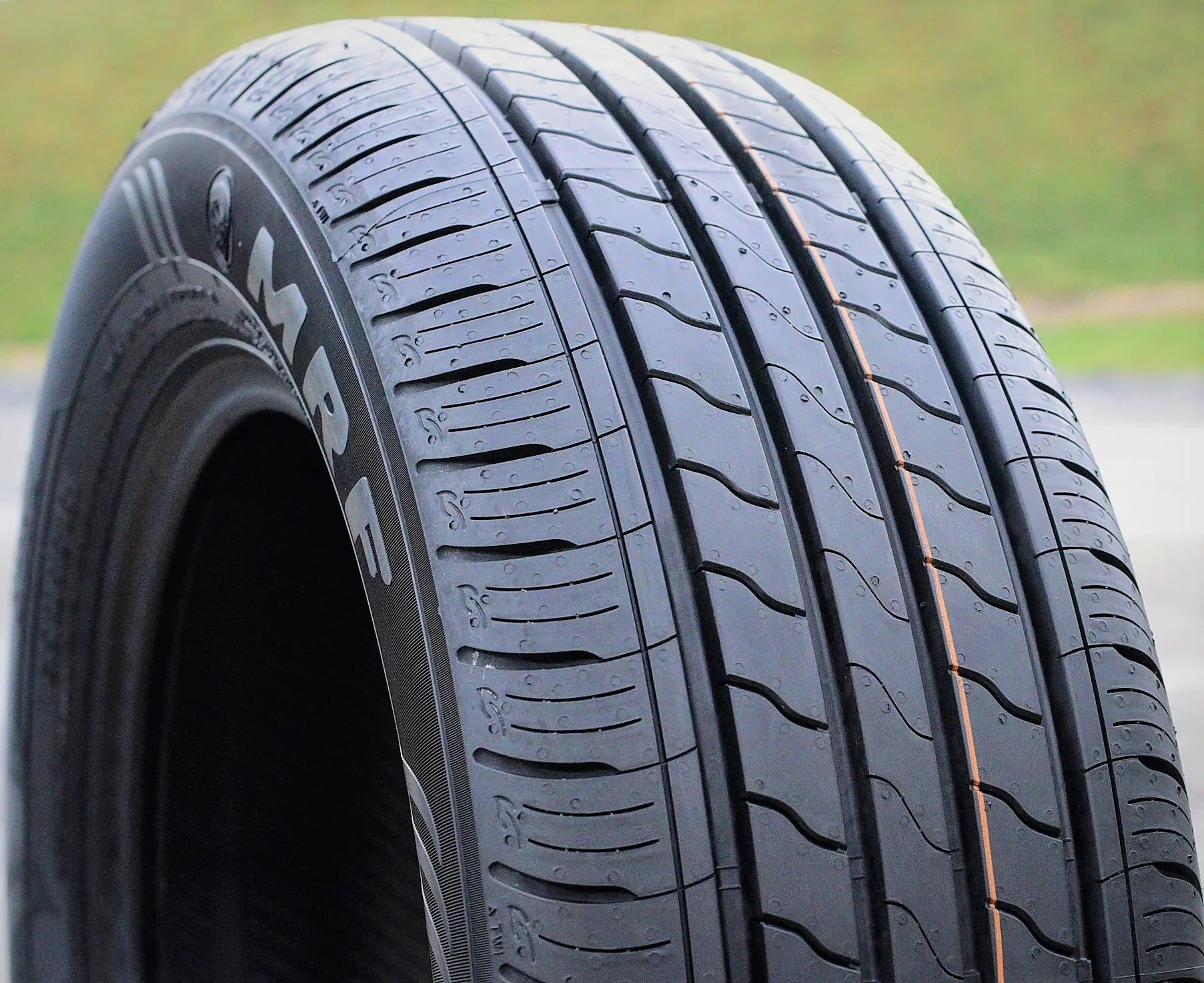 Set of 4 (FOUR) MRF Wanderer Street A1 195/60R16 89H AS A/S All Season Tires