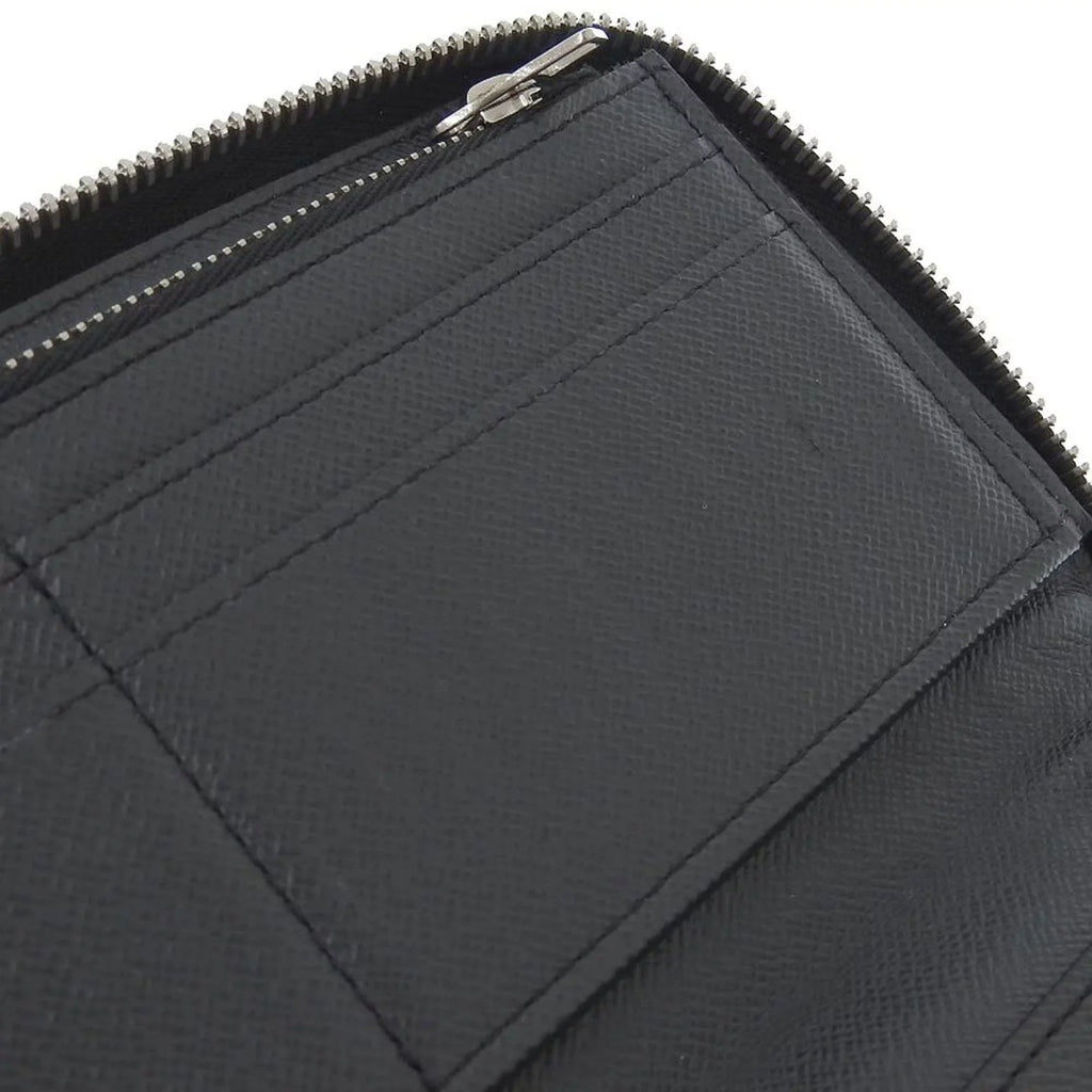 Pre-Owned Louis Vuitton LOUIS VUITTON Taiga Zippy Wallet Vertical Round Zipper Long Noir M30503 (Good)