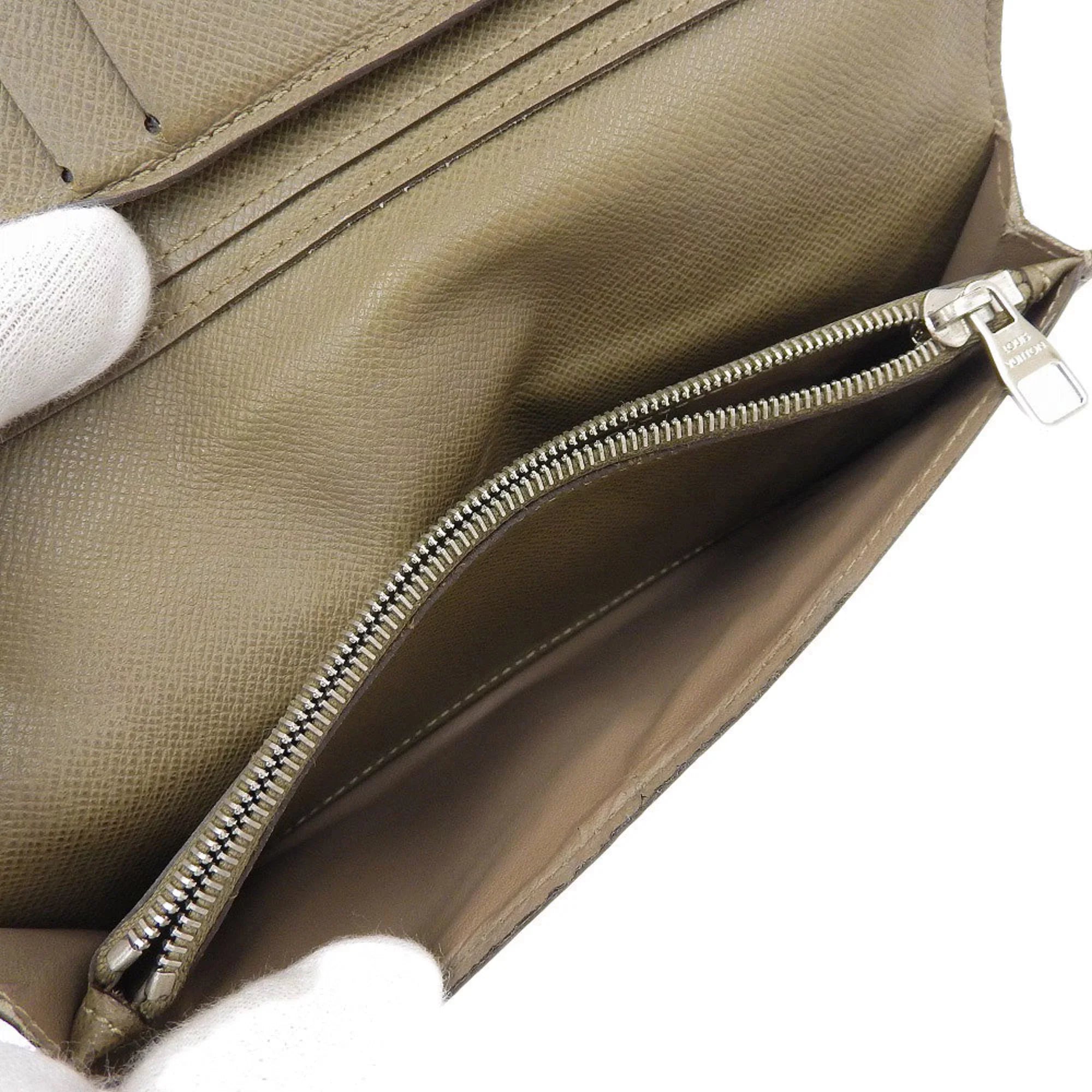 Pre-Owned Louis Vuitton LOUIS VUITTON Taiga Portefeuille Brother Bifold Long Wallet Ural M32807 (Good)