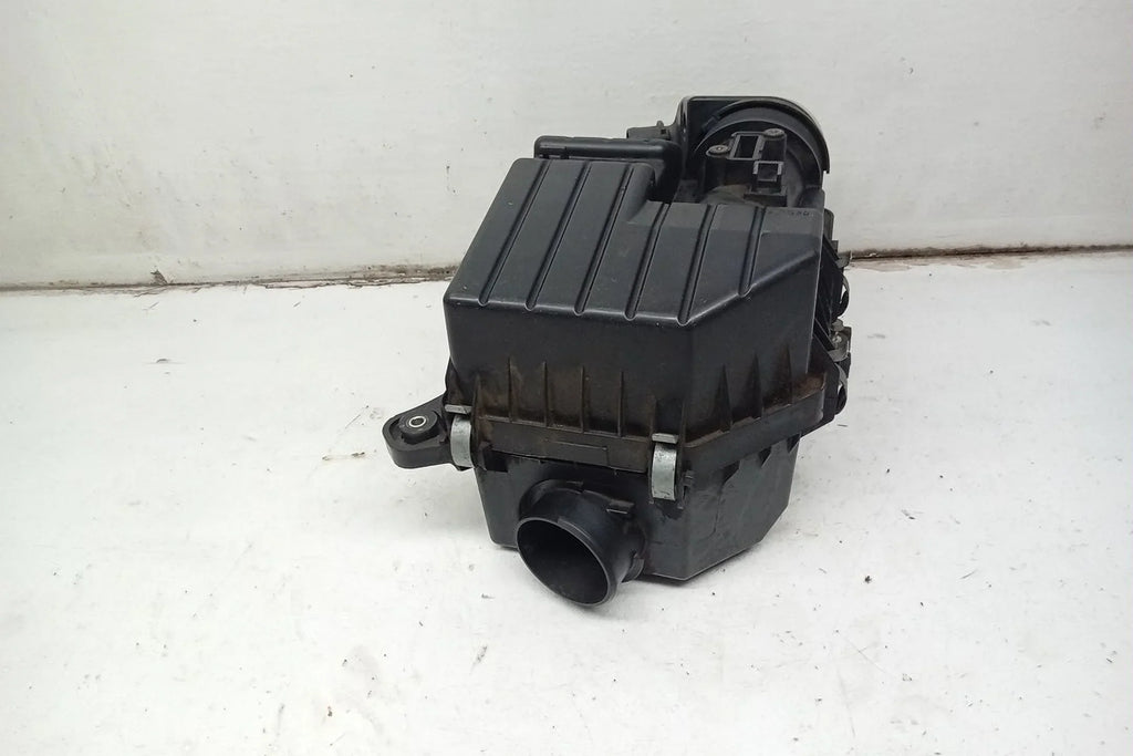 Pre-Owned 10 2010 Honda Civic Air Intake Cleaner 1.8L OEM (Good)