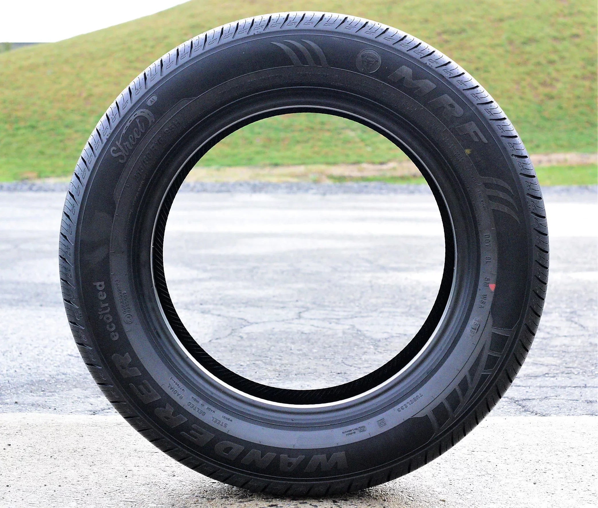 Set of 4 (FOUR) MRF Wanderer Street A1 195/60R16 89H AS A/S All Season Tires
