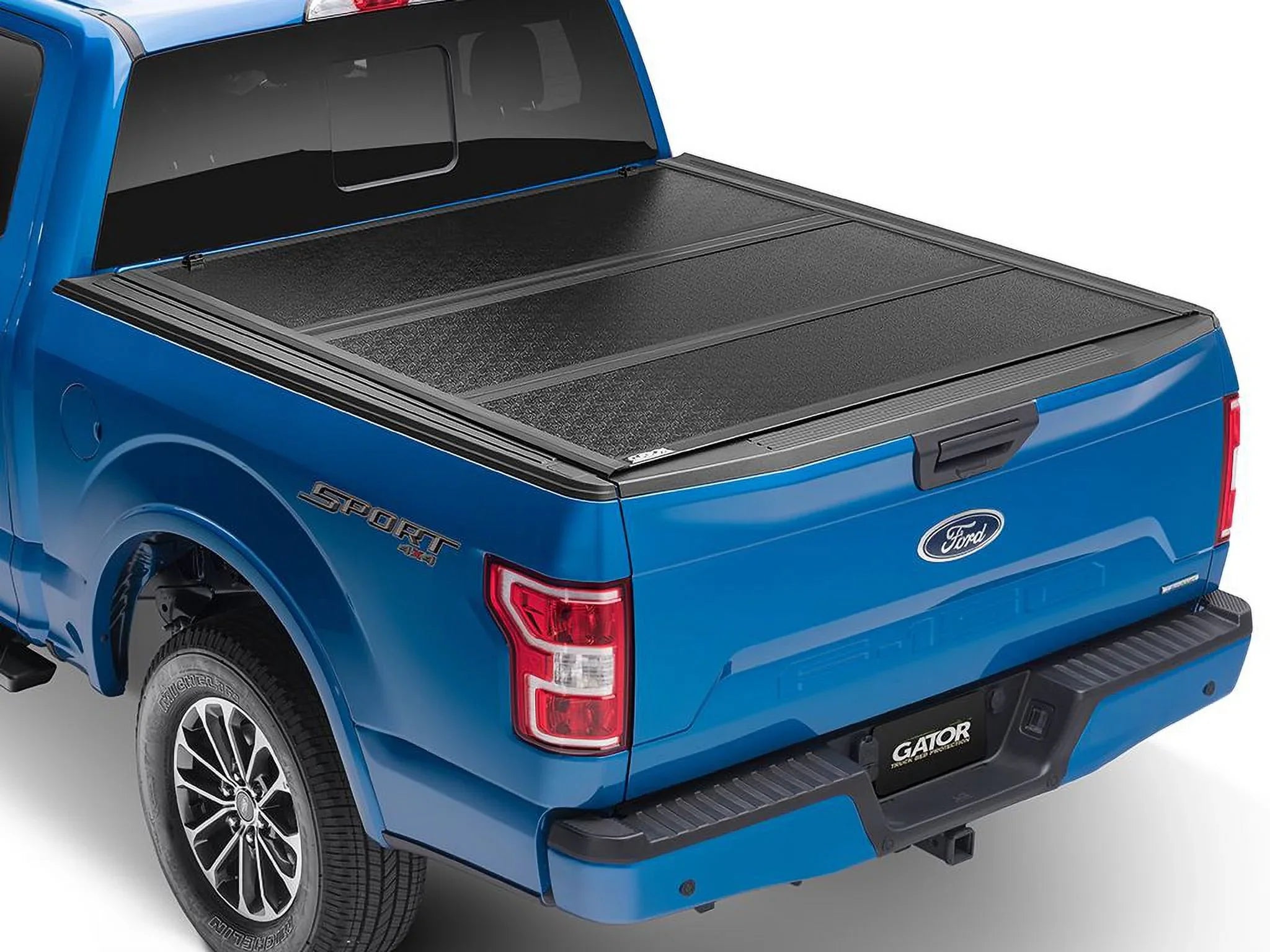 Gator EFX Hard Tri-Fold Truck Bed Tonneau Cover | GC14003 | Fits 2015 - 2022 Chevy/GMC Colorado/Canyon 6' 2" Bed (74")