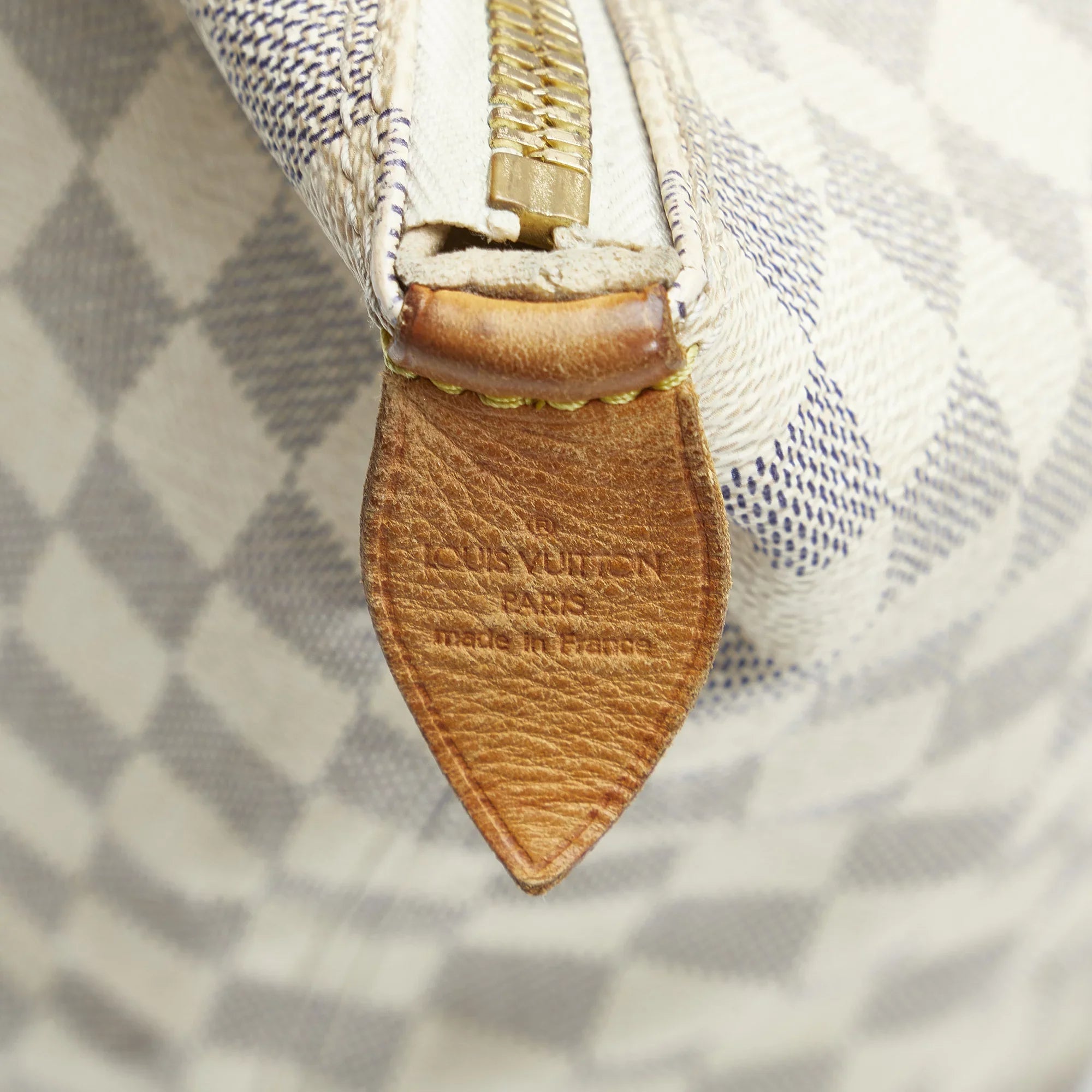 Pre-Owned Authenticated Louis Vuitton Damier Azur Saleya MM Canvas White Tote Bag Unisex (Good)