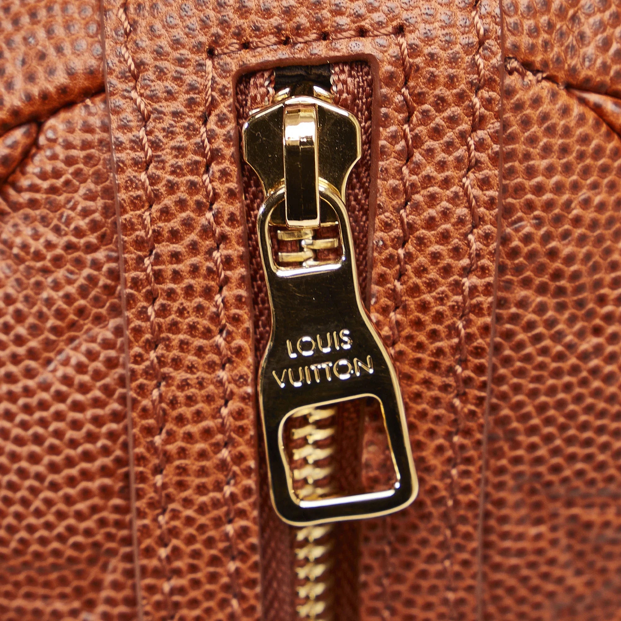 Pre-Owned Authenticated Louis Vuitton LV X NBA Ball In Basket Bag Calf Leather Brown Crossbody Bag Unisex (Like New)