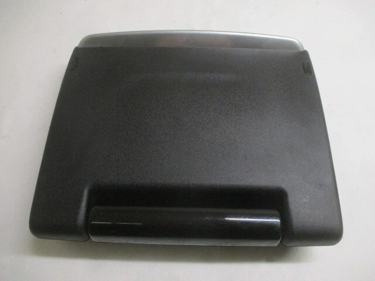 Pre-Owned Chrysler Pacifica Seat Mount 10" Entertainment DVD Display Screen OEM LKQ (Good)