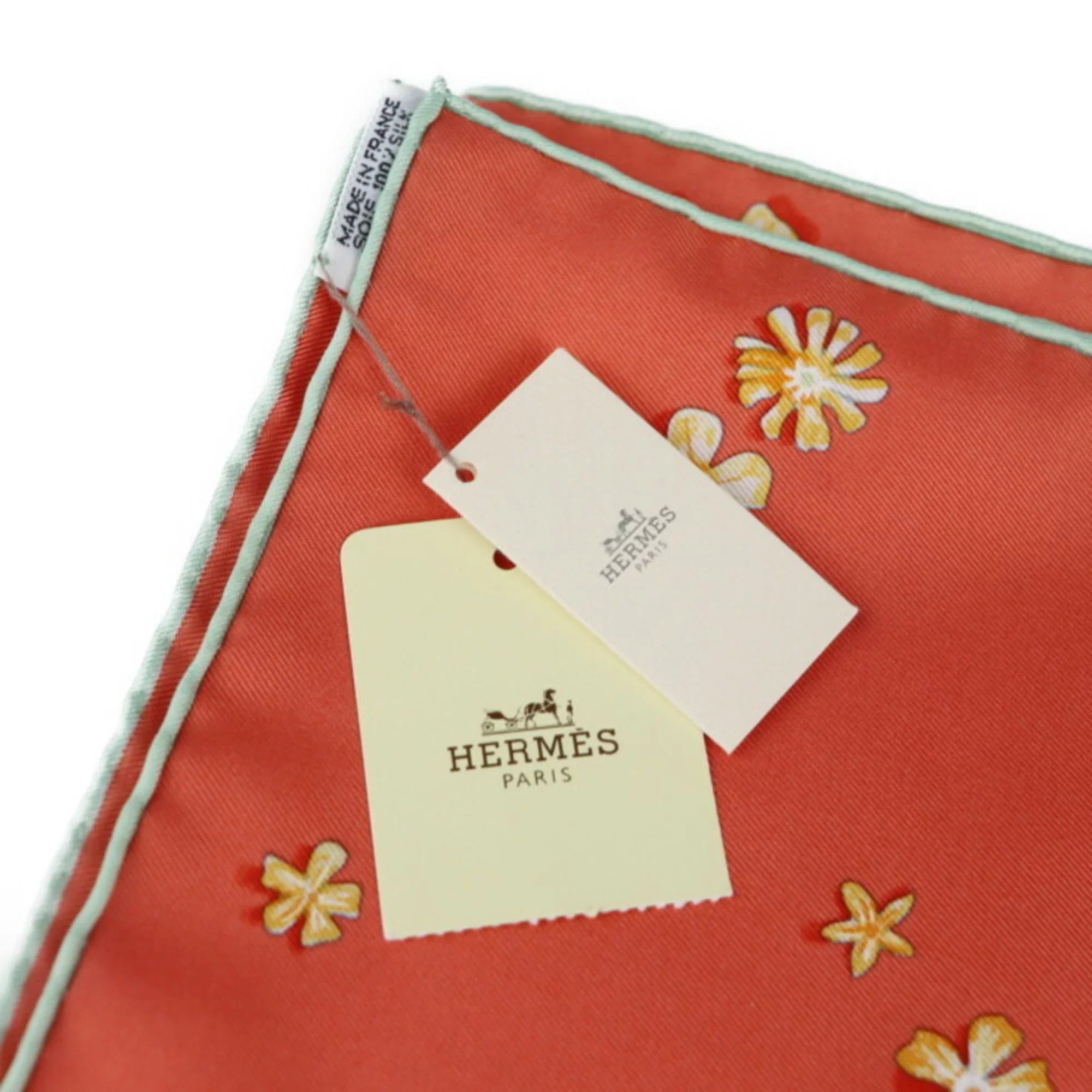 Pre-Owned HERMES Hermes FLOWER POWER Carre 90 scarf silk CORAIL pink series multicolor (Like New)