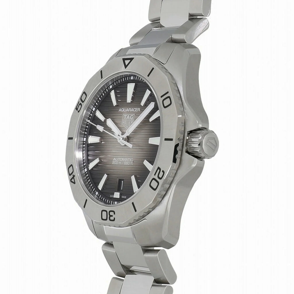 Pre-Owned Tag Heuer Aquaracer Professional 200 Caliber 5 Jet WBP2110.BA0627 Men's Watch (New)
