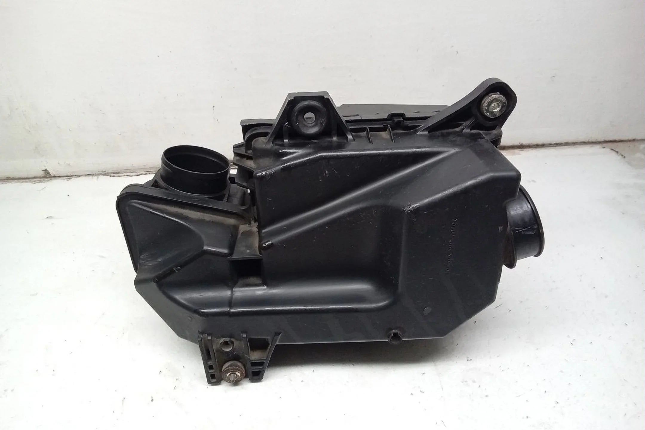 Pre-Owned 10 2010 Honda Civic Air Intake Cleaner 1.8L OEM (Good)