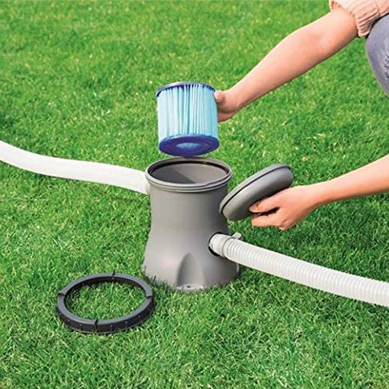 Bestway 58511E-BW Flowclear 330 Gallon Above inflatable Ground Pool Pump with GFCI Plug