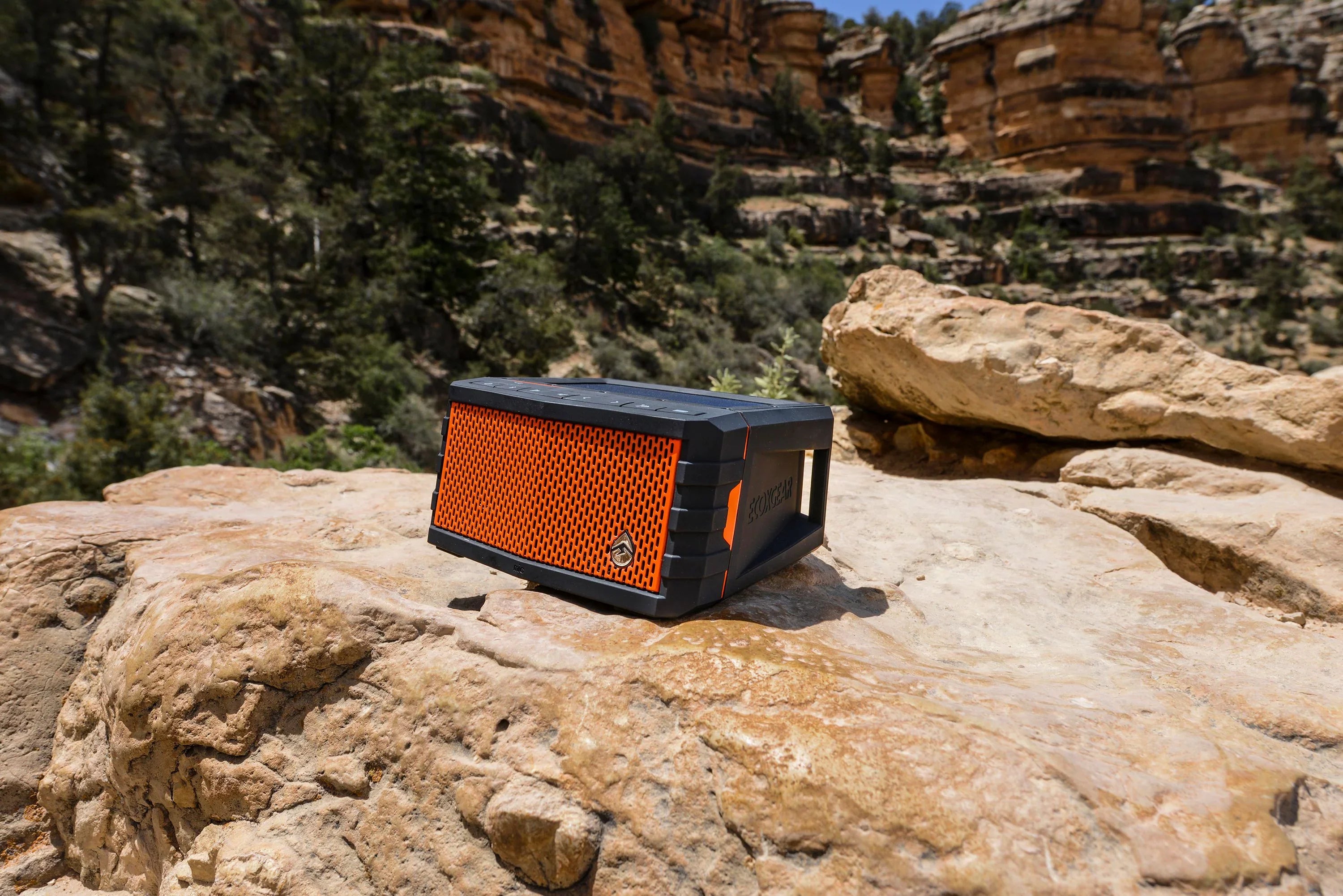 EcoXGear Sol Jam Ebony Solar Panel 5" x 6" x 3.1" Waterproof, Bluetooth Speaker
