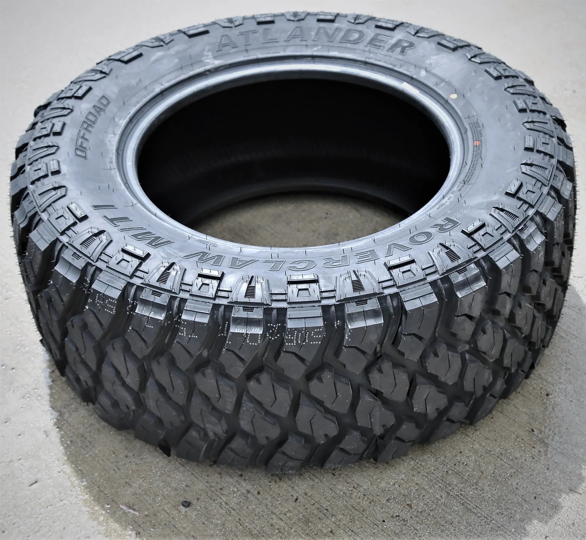 Atlander Roverclaw M/T I LT 305/70R17 Load E 10 Ply MT Mud Tire