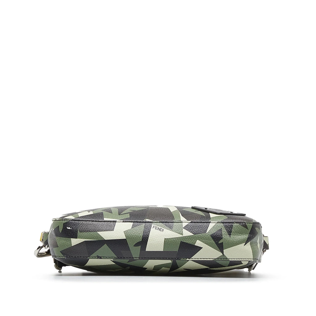 Pre-Owned Authenticated Fendi Monster Eyes Camouflage Camera Bag Calf Leather Green Crossbody Bag Unisex (Good)