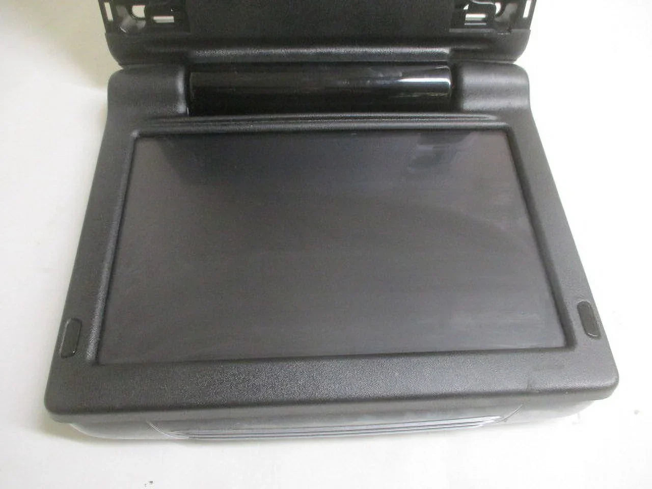 Pre-Owned Chrysler Pacifica Seat Mount 10" Entertainment DVD Display Screen OEM LKQ (Good)