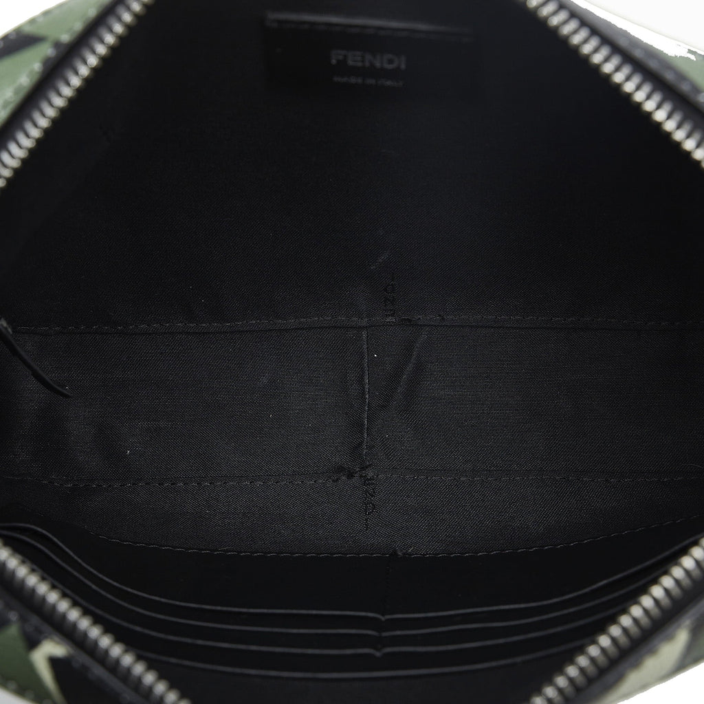 Pre-Owned Authenticated Fendi Monster Eyes Camouflage Camera Bag Calf Leather Green Crossbody Bag Unisex (Good)