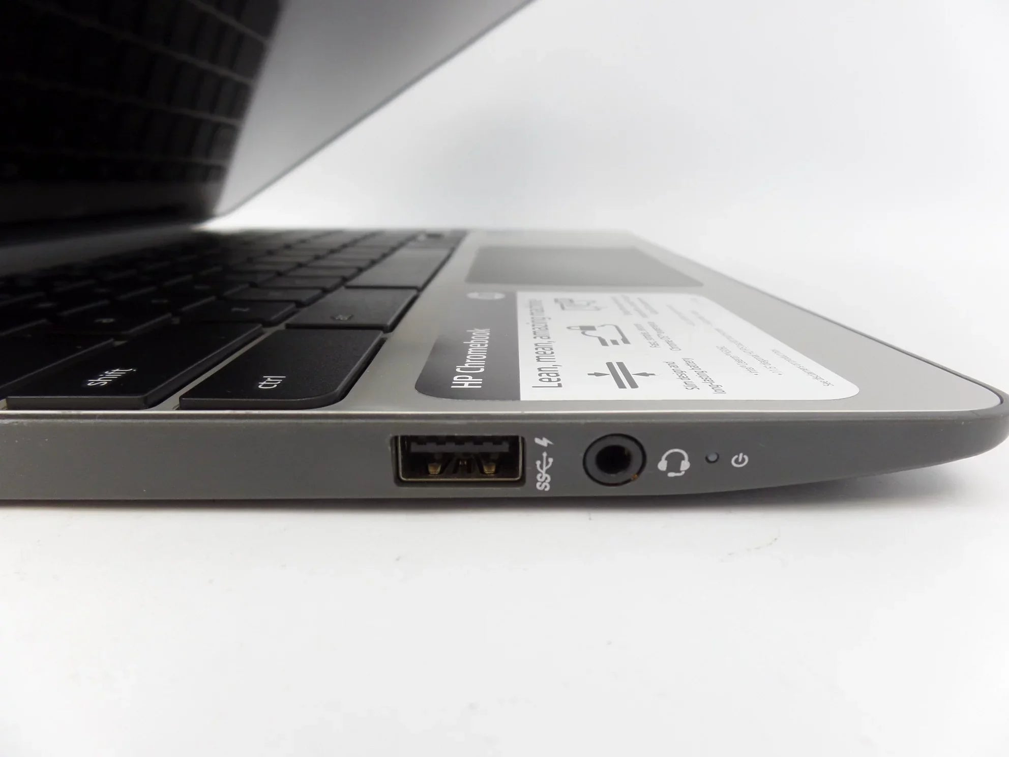 Restored 11-V019Wm Chromebook Celeron N3060 1.60 GHz 4GB Ram 16GB Chrome OS (Refurbished)