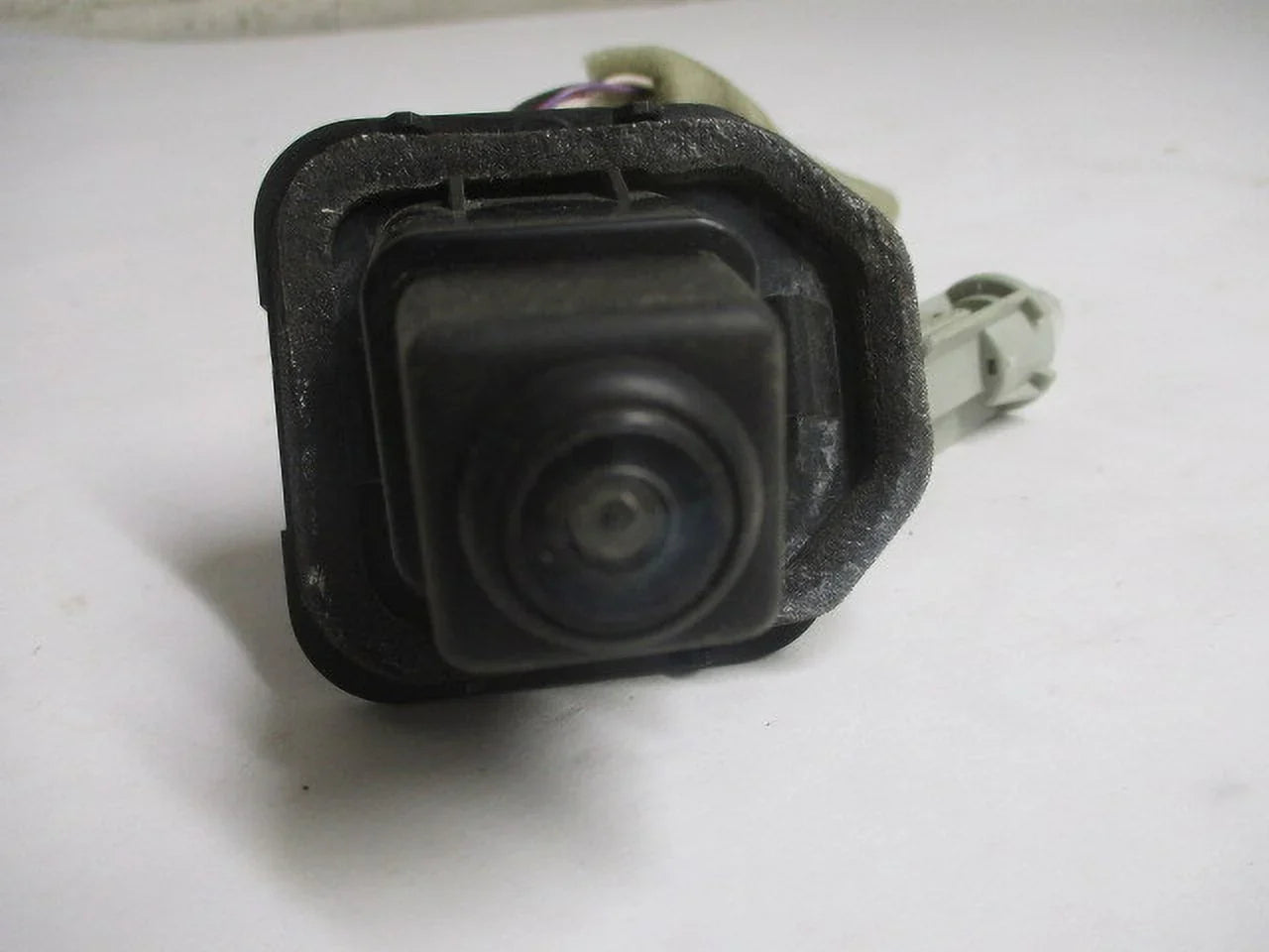 Pre-Owned Nissan Rogue Back Up Rear View Camera OEM LKQ (Good)