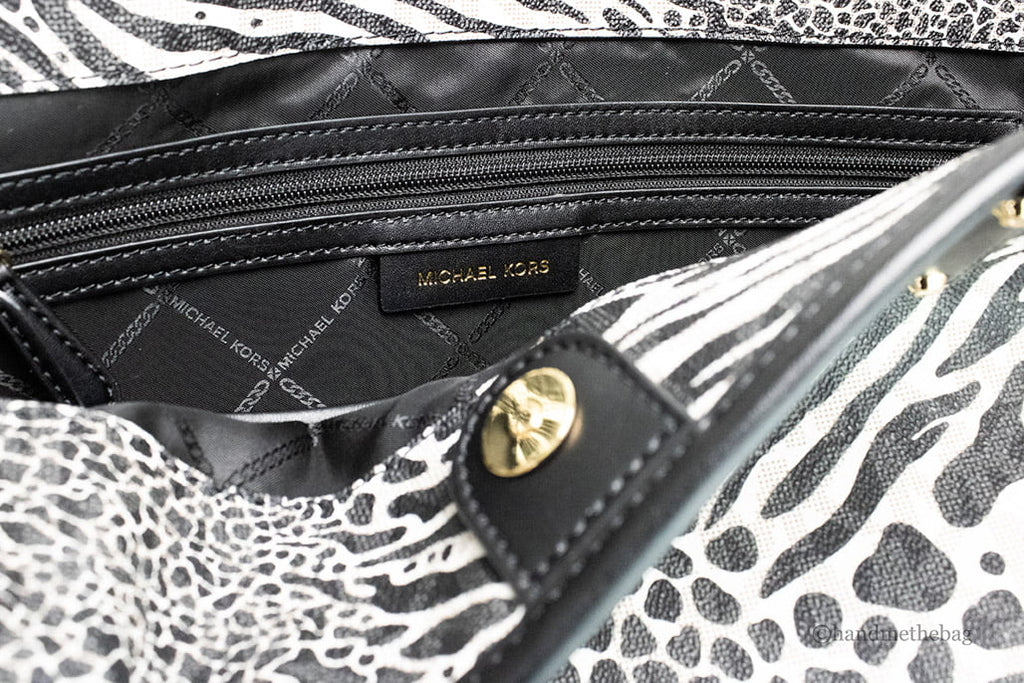 Michael Kors Carter Large Ebony Animal Print Polyvinyl Chloride Open Tote Shoulder Purse Bag