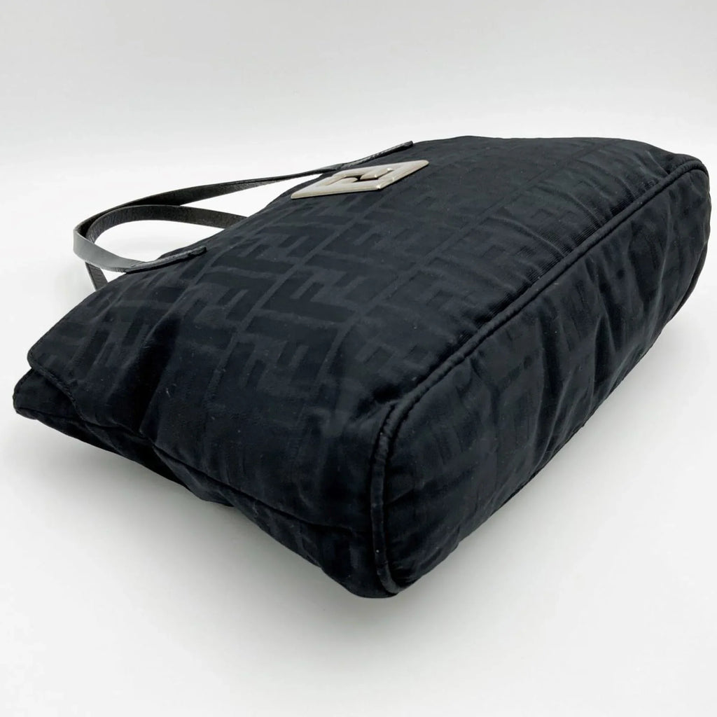 Pre-Owned FENDI Zucca pattern tote bag handbag Ebony nylon canvas ladies 15786 (Good)
