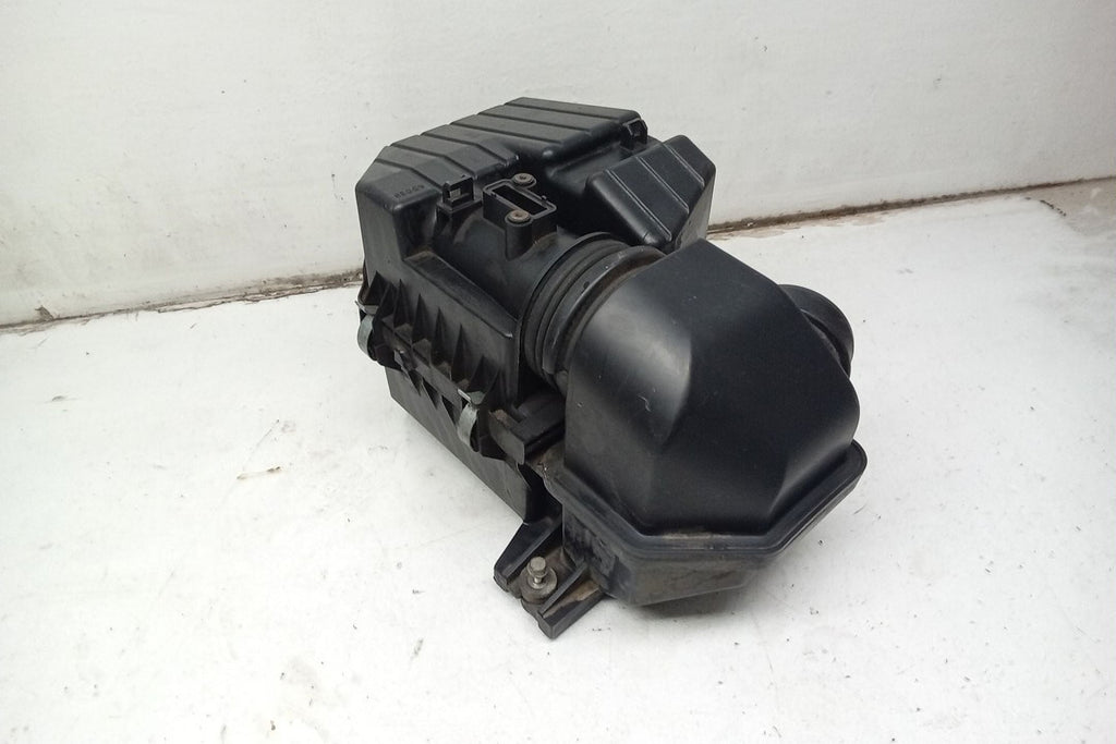 Pre-Owned 10 2010 Honda Civic Air Intake Cleaner 1.8L OEM (Good)