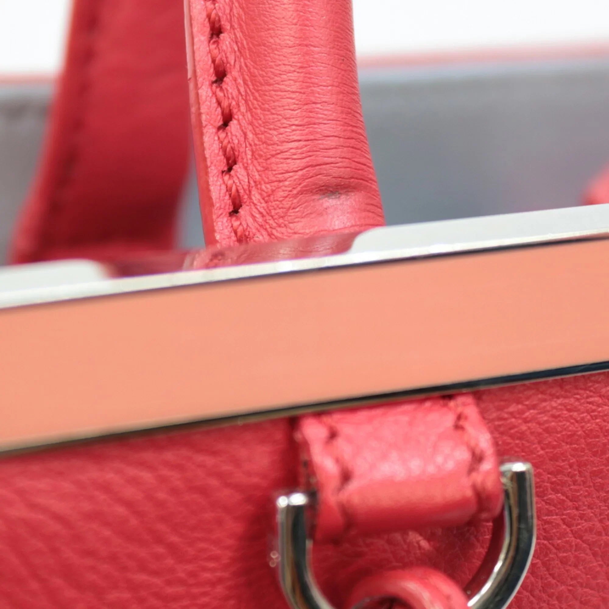 Pre-Owned FENDI Shoulder Bag Handbag Toujour Red Ladies (Fair)
